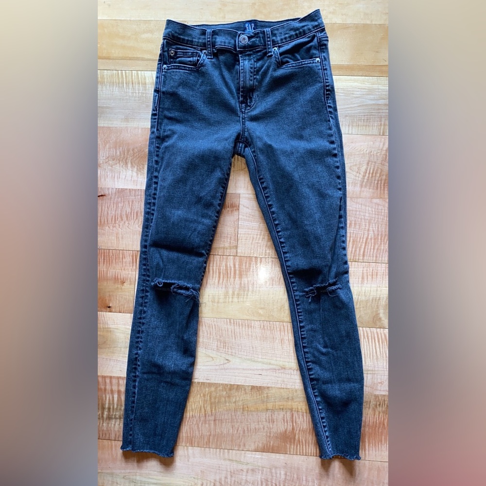 Skinny jeans